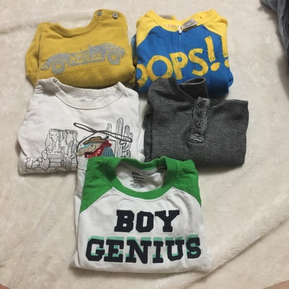 Boys Lot of 5 pieces cloths 18-24 Months